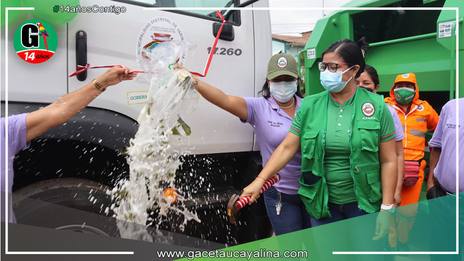 Alcaldesa De Yarinacocha Presenta Adquisici N De Compactadores Gaceta