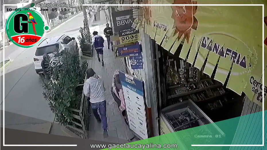 Huánuco: Dos delincuentes armados con peluca y mascarilla asaltan y roban Minimarket