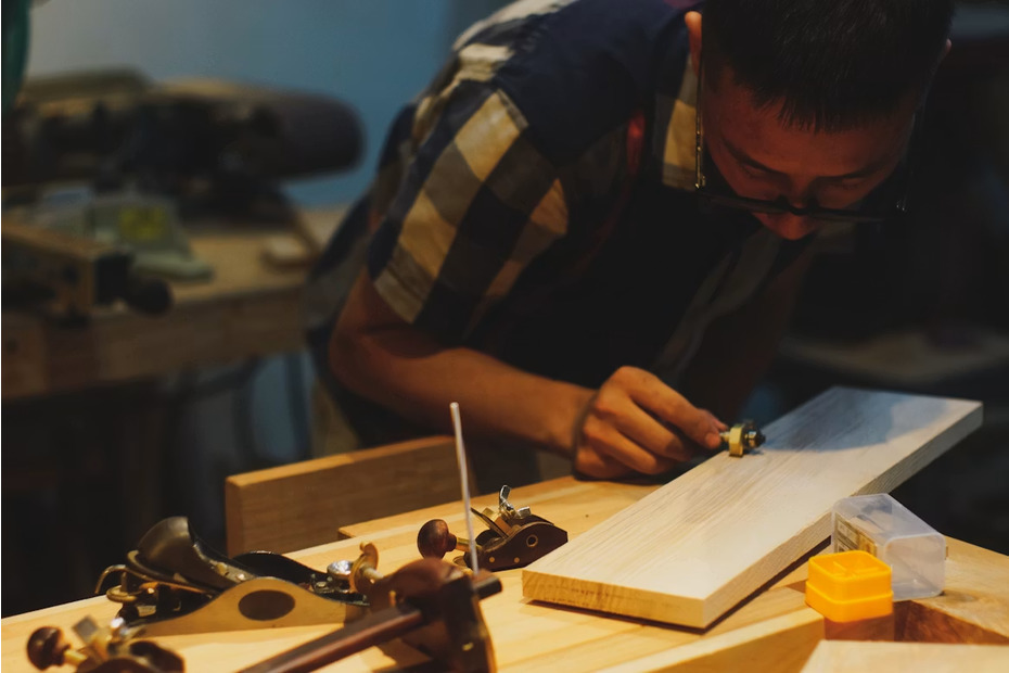 Herramientas imprescindibles para empezar tu primer proyecto de bricolaje